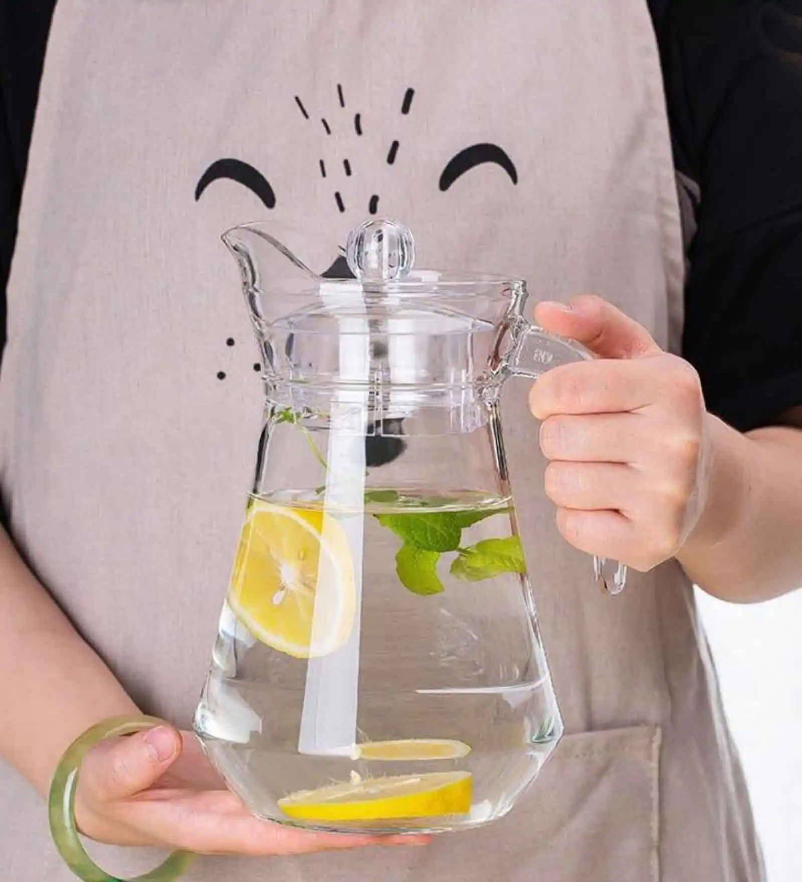 italian-look--clear-water-jug-with-plastic-lid---handle--white--italian-look--clear-water-jug-with-p-gjsemu